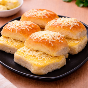 Cheese Egg Paav